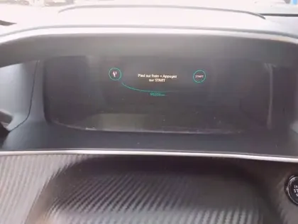 Photo 9 Peugeot 208  Electrique 50 kWh 136ch