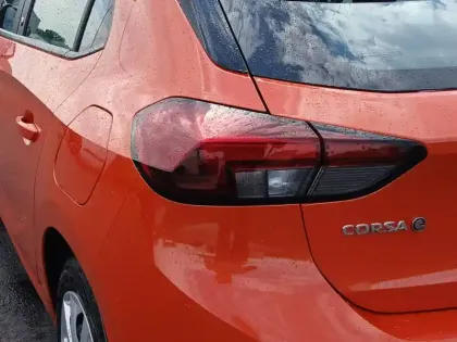 Photo 16 Opel Corsa  Electrique 136 ch & Batterie 50 kWh