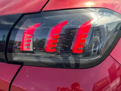 Photo 9 Peugeot 208  PureTech 100 S&S EAT8