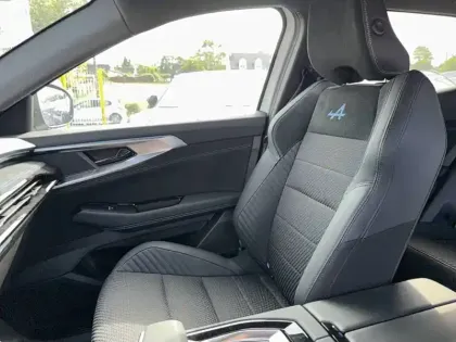 Photo 13 Renault Austral  full hybrid E-Tech 200 ch