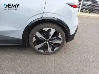 Photo 10 Renault Megane  E-Tech EV60 220 ch optimum charge