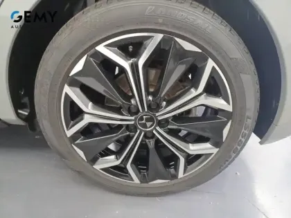 Photo 10 DS DS 4  Hybride E-Tense 225 EAT8
