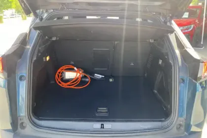 Photo 12 Peugeot 3008  Hybrid 225 e-EAT8