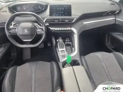 Photo 14 Peugeot 5008  PureTech 130ch S&S EAT8