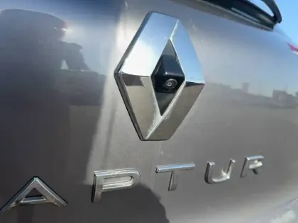 Photo 8 Renault Captur  TCe 90 - 21