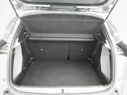 Photo 9 Peugeot 2008  PureTech 100 S&S BVM6