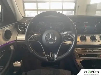 Photo 15 Mercedes Classe E  300 e 9G-Tronic