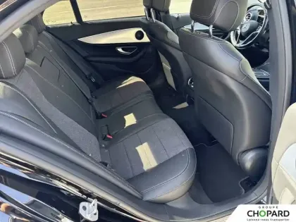 Photo 52 Mercedes Classe E  300 e 9G-Tronic
