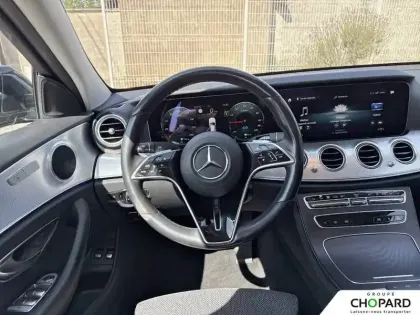 Photo 48 Mercedes Classe E  300 e 9G-Tronic
