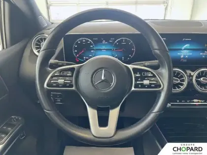Photo 15 Mercedes Classe B  180 d 7G-DCT
