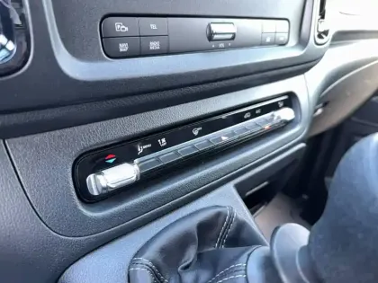 Photo 27 Mercedes Vito  FOURGON 116 CDI EXTRA LONG BVM6 RWD