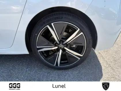 Photo 10 Peugeot 308  PureTech 130ch S&S EAT8