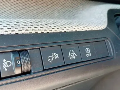 Photo 21 Citroën C3  Turbo 100 ch BVM6