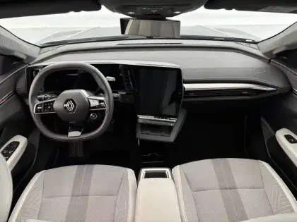 Photo 38 Renault Scenic  E-Tech électrique 220 ch grande autonomie