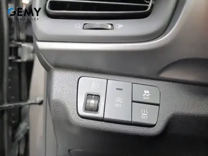 Photo 12 Kia Stonic  1.0 T-GDi 100 ch BVM6