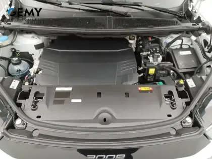 Photo 11 Peugeot 3008  Electrique 210 ch 73 kWh
