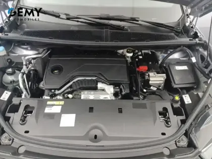 Photo 11 Peugeot 5008  Hybrid 145 ch e-DCS6