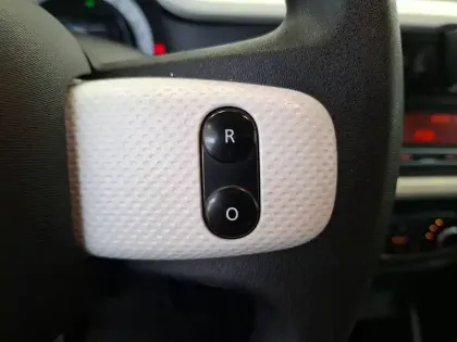Photo 32 Renault Twingo  III E-Tech