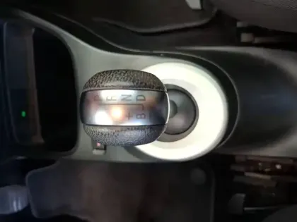 Photo 27 Renault Twingo  III E-Tech