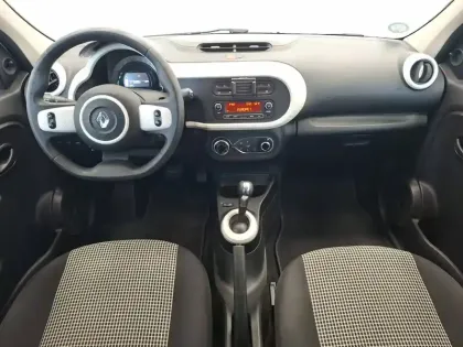 Photo 10 Renault Twingo  III E-Tech