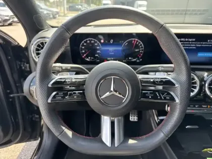 Photo 19 Mercedes Classe A 250 e Hybrid EQ AMG Line Pack