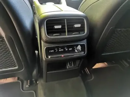 Photo 14 Mercedes GLE 400 d 4MATIC AMG Line Coupé 33