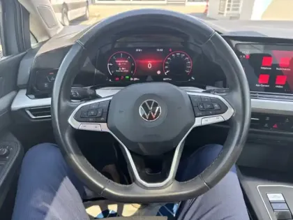 Photo 11 Volkswagen Golf Life 1st