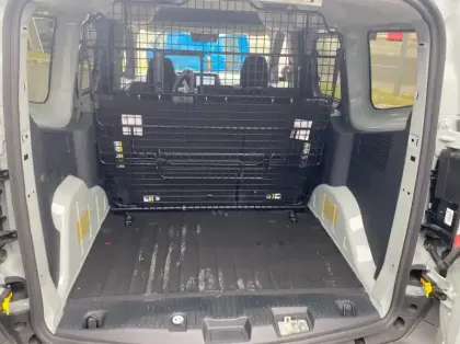 Photo 10 Ford Transit Courier Fourgonnette 1.0 EcoBoost 100ch Cabine Approfondie Trend