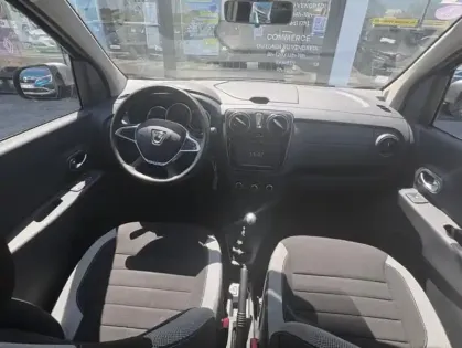 Photo 7 Dacia Lodgy 5 Places Stepway TCe 130 FAP E6U
