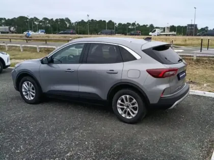 Photo 12 Ford Kuga 2.5 Duratec 180ch Hybrid FlexiFuel Titanium Business Powershift