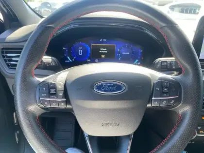 Photo 6 Ford Focus 1.0 Flexifuel mHEV 125ch ST-Line X
