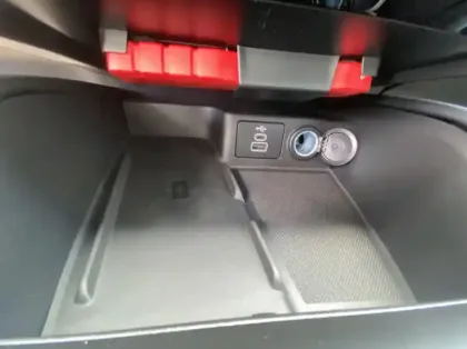 Photo 21 Ford Kuga 2.5 Duratec 180ch Hybrid FlexiFuel ST-Line X Powershift