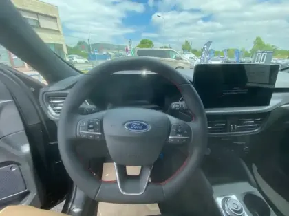 Photo 6 Ford Kuga 2.5 Duratec 180ch Hybrid FlexiFuel ST-Line X Powershift