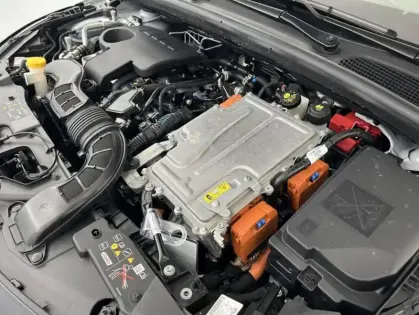 Photo 21 Renault Clio E-Tech full hybrid 145 ch GSR2 Evolution 5p