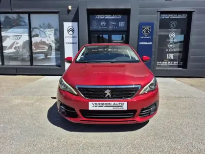 Photo 15 Peugeot 308 II Puretech 110 S&S Style