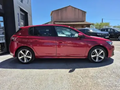 Photo 16 Peugeot 308 II Puretech 110 S&S Style