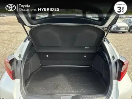 Photo 9 Toyota C-HR  1.8 Hybride 122ch Design Ultimate E-CVT