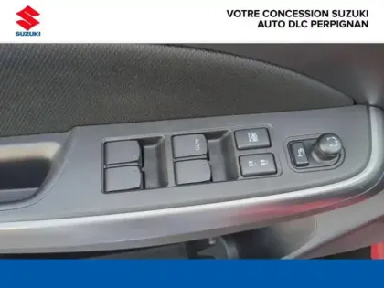 Photo 9 Suzuki Swift  1.2 Dualjet Hybrid 83ch Pack