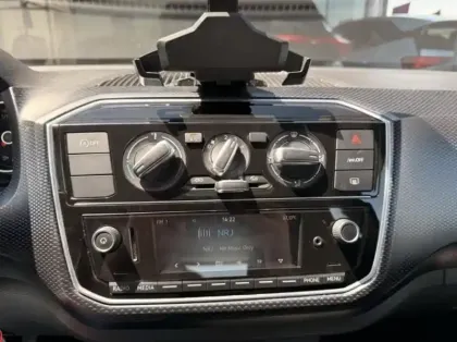 Photo 11 Volkswagen Up ! 1.0 65ch BlueMotion Technology United 5p