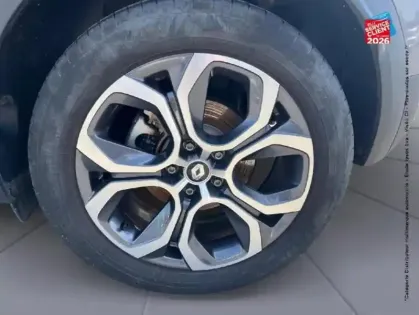 Photo 9 Renault Captur  1.6 E-Tech hybride rechargeable 160ch Techno