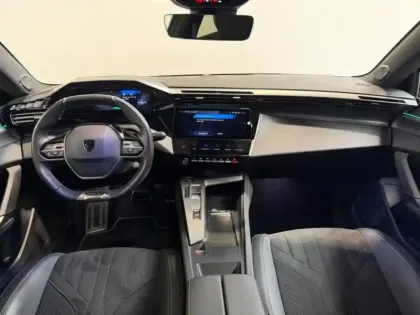 Photo 8 Peugeot 408  PHEV 180ch GT e-EAT8