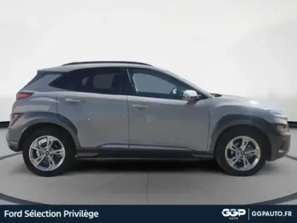Photo 6 Hyundai Kona  1.0 T-GDi 120ch Hybrid 48V Intuitive