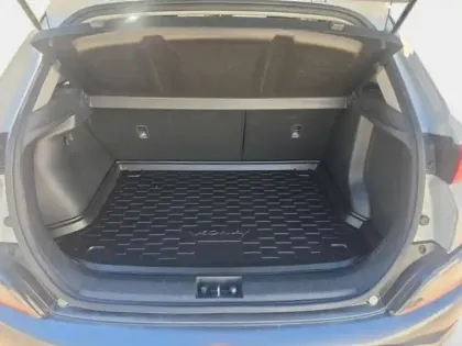Photo 8 Hyundai Kona  1.0 T-GDi 120ch Hybrid 48V Intuitive