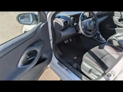 Photo 13 Toyota Yaris  116h GR Sport 5p MY22