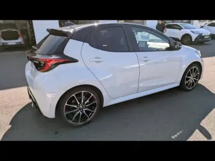 Photo 6 Toyota Yaris  116h GR Sport 5p MY22