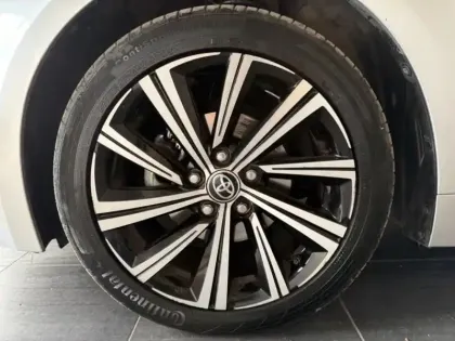Photo 7 Toyota Corolla  122h Design MY22