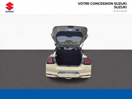 Photo 5 Suzuki Swift  1.2 Hybrid 83ch Privilège