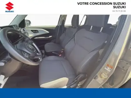 Photo 10 Suzuki Swift  1.2 Hybrid 83ch Privilège