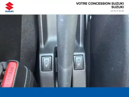 Photo 12 Suzuki Swift  1.2 Hybrid 83ch Privilège