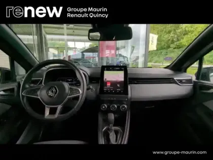 Photo 8 Renault Clio  1.6 E-Tech 145ch full hybrid Techno